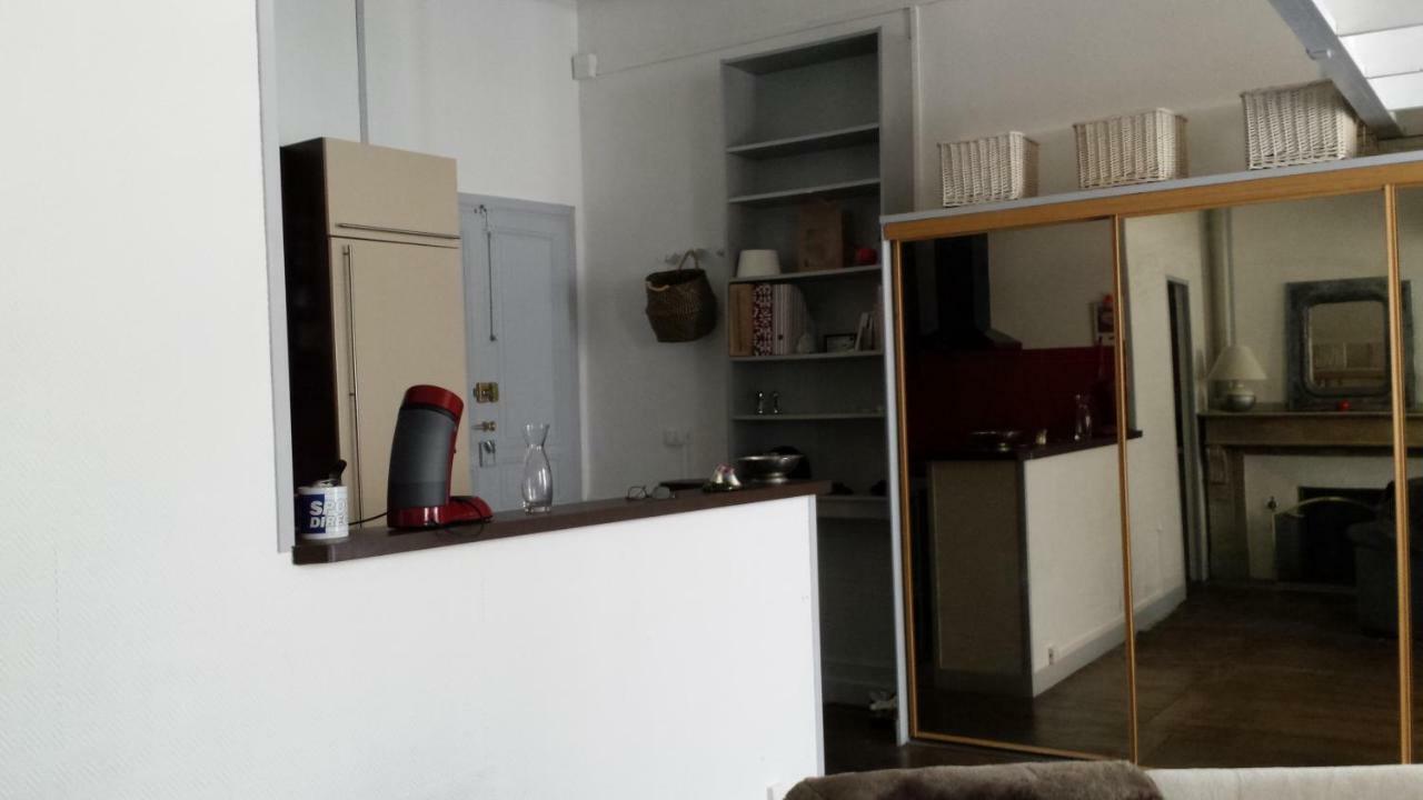 Coquet Studio En Mezzanine Nuit Pour 2 Personnes Сен-Жирон Экстерьер фото